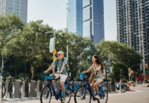 Com ens estem relacionant?